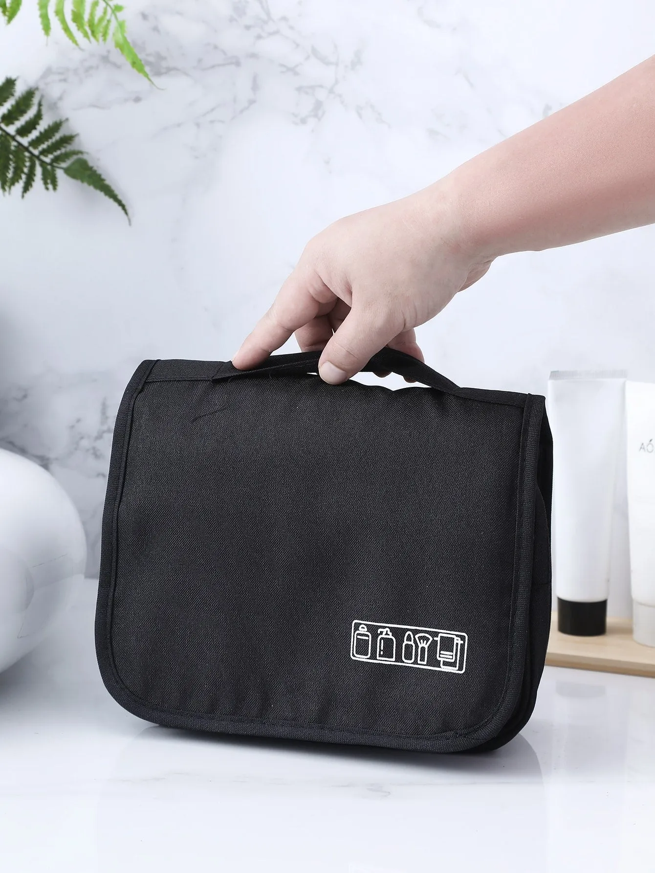 1pc 9.05*7.48inch Hanging Toiletry Travel Bag, Multi Pocket Makeup Cosmetic Bag For Travel Organizer