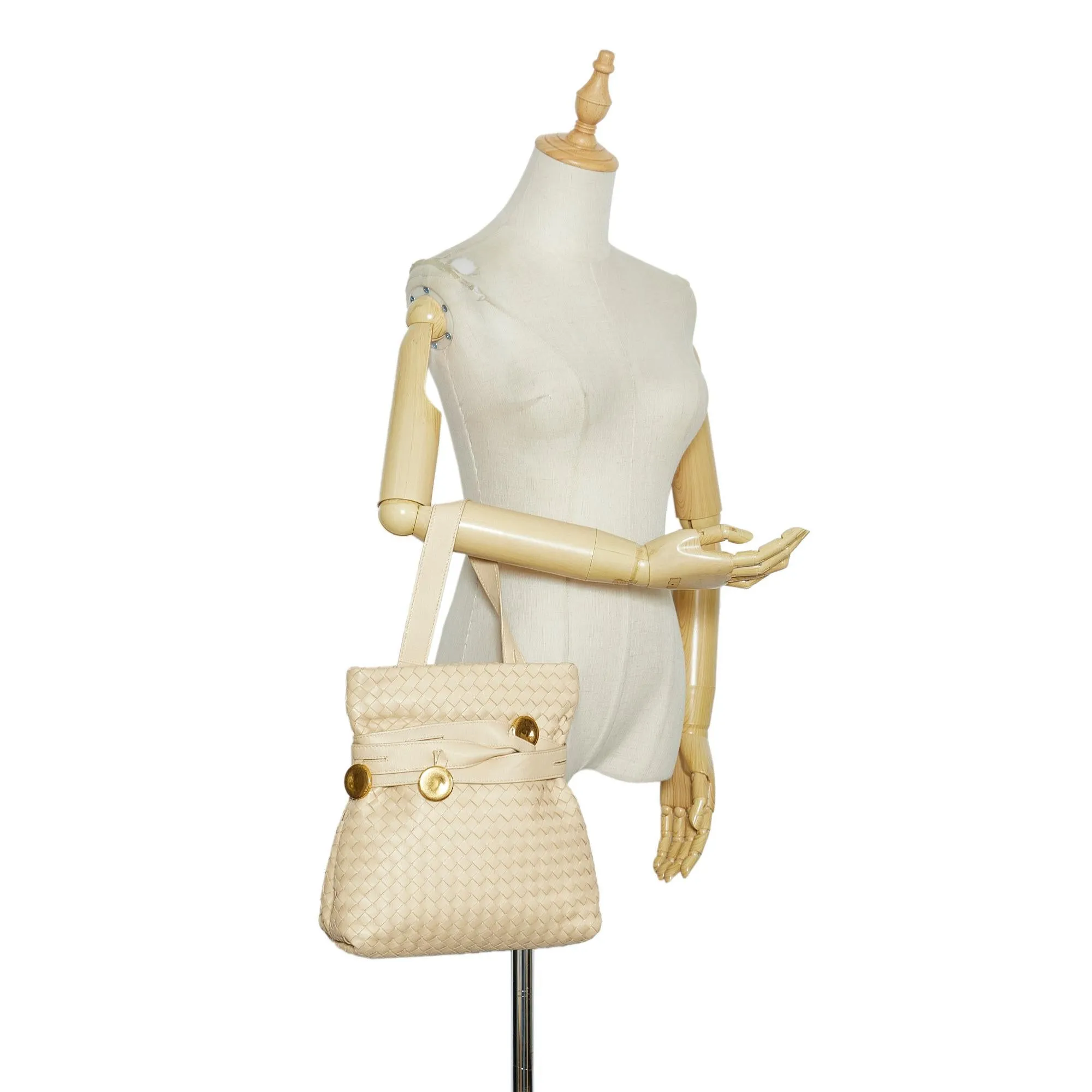 Bottega Veneta Intrecciato Fold Handbag (SHG-jvkotz)