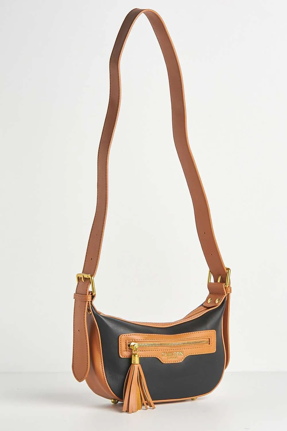 Cinna Horsebit Detail Cross Body Bag in Black