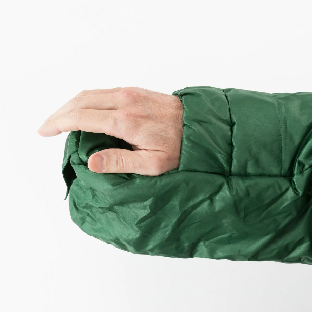 Cozybag Zippy - our extra wide sleeping bag with sleeves