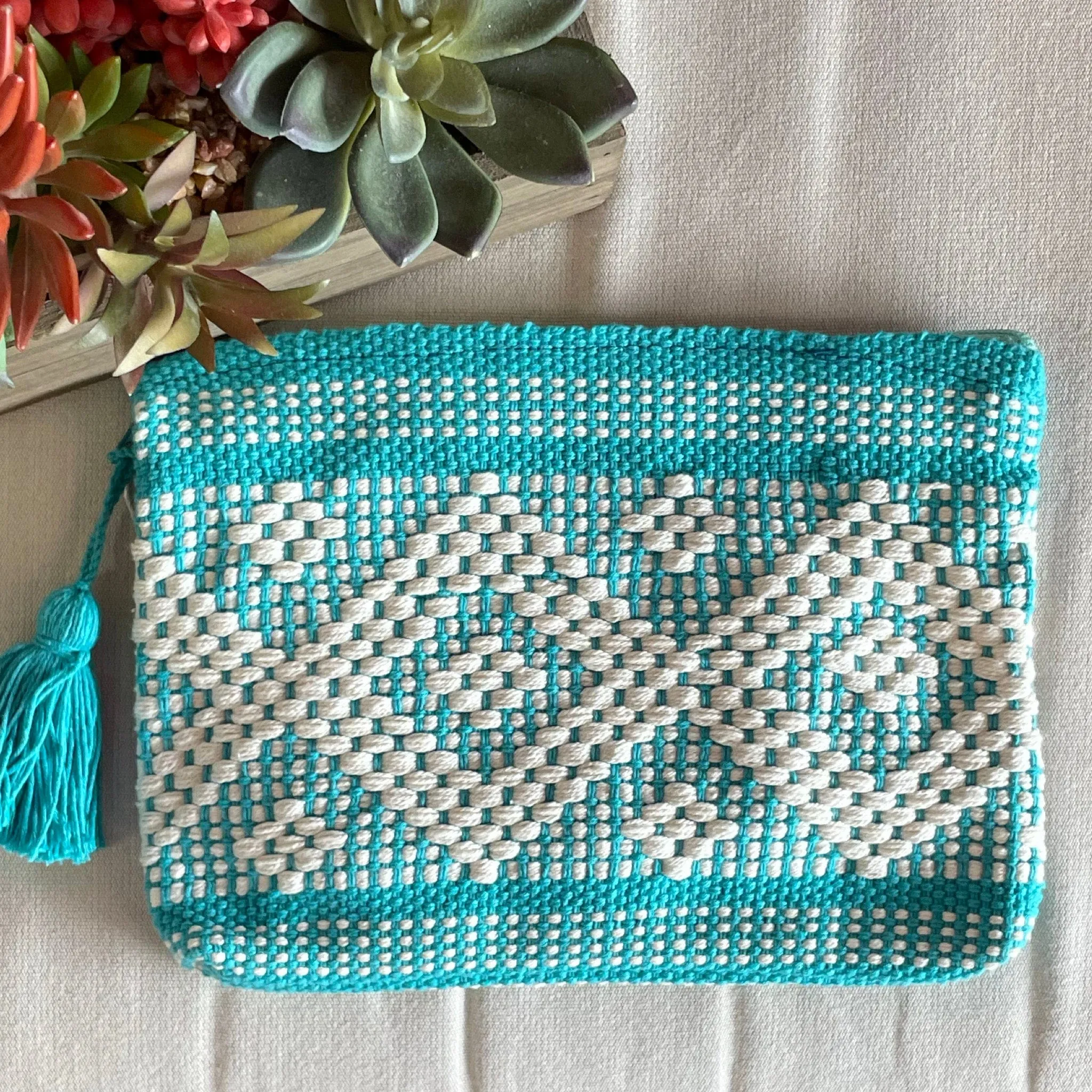 Jalieza Mexican Hand Woven Clutch - Small