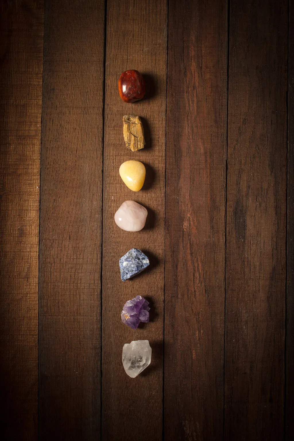 NEW: Chakra Healing Sets: 7 crystals & Linen bag