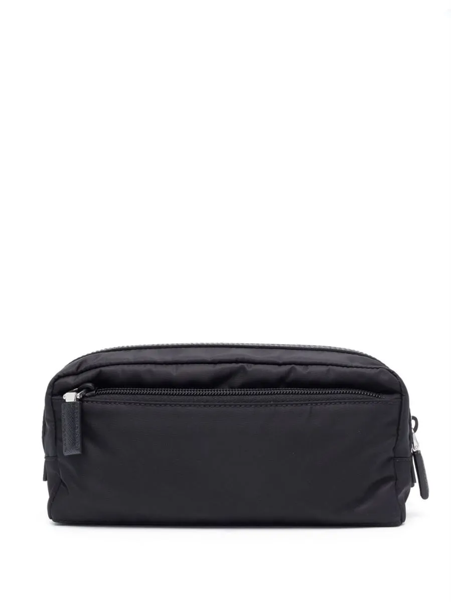 RE-NYLON LOGO-PLAQUE WASH BAG