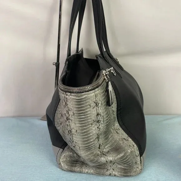 SALVATORE FERRAGAMO LARGE BLACK LEATHER AND GREY SNAKE BAG