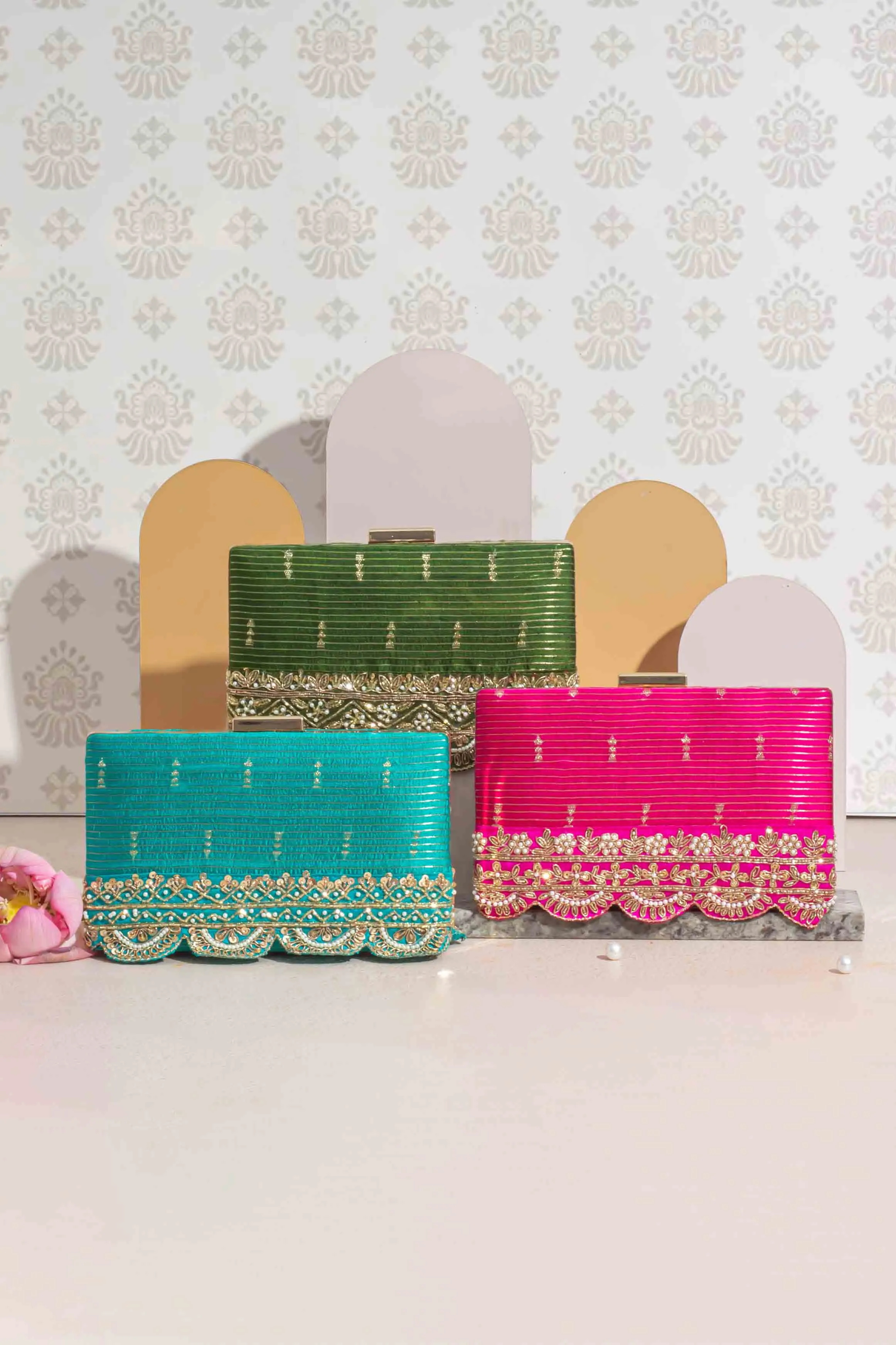 Tari silk box clutch - mehendhi green